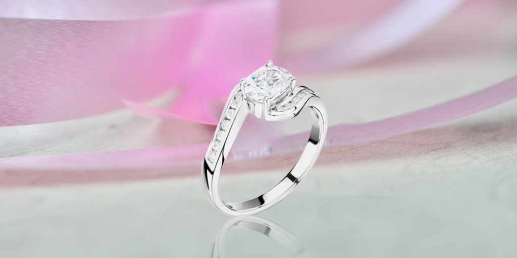 Read more about the article Crafting your own Custom Engagement Ring