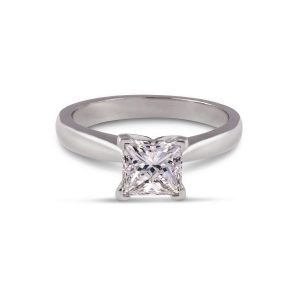 Eva – Engagement Ring