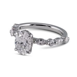 Maya – Engagement Ring