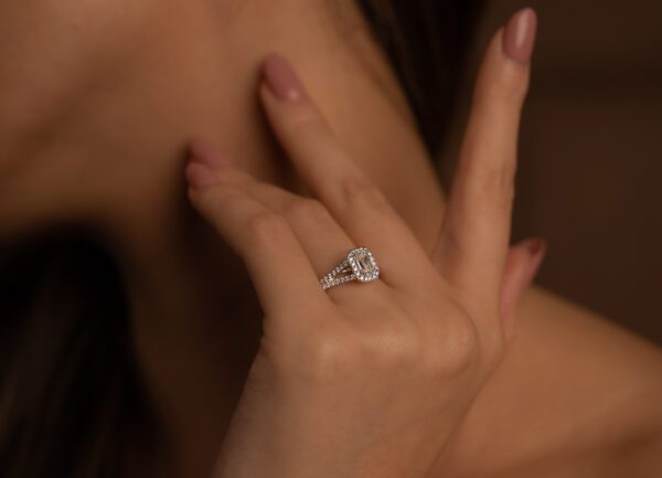 Sienna 1 Best Engagement Rings London